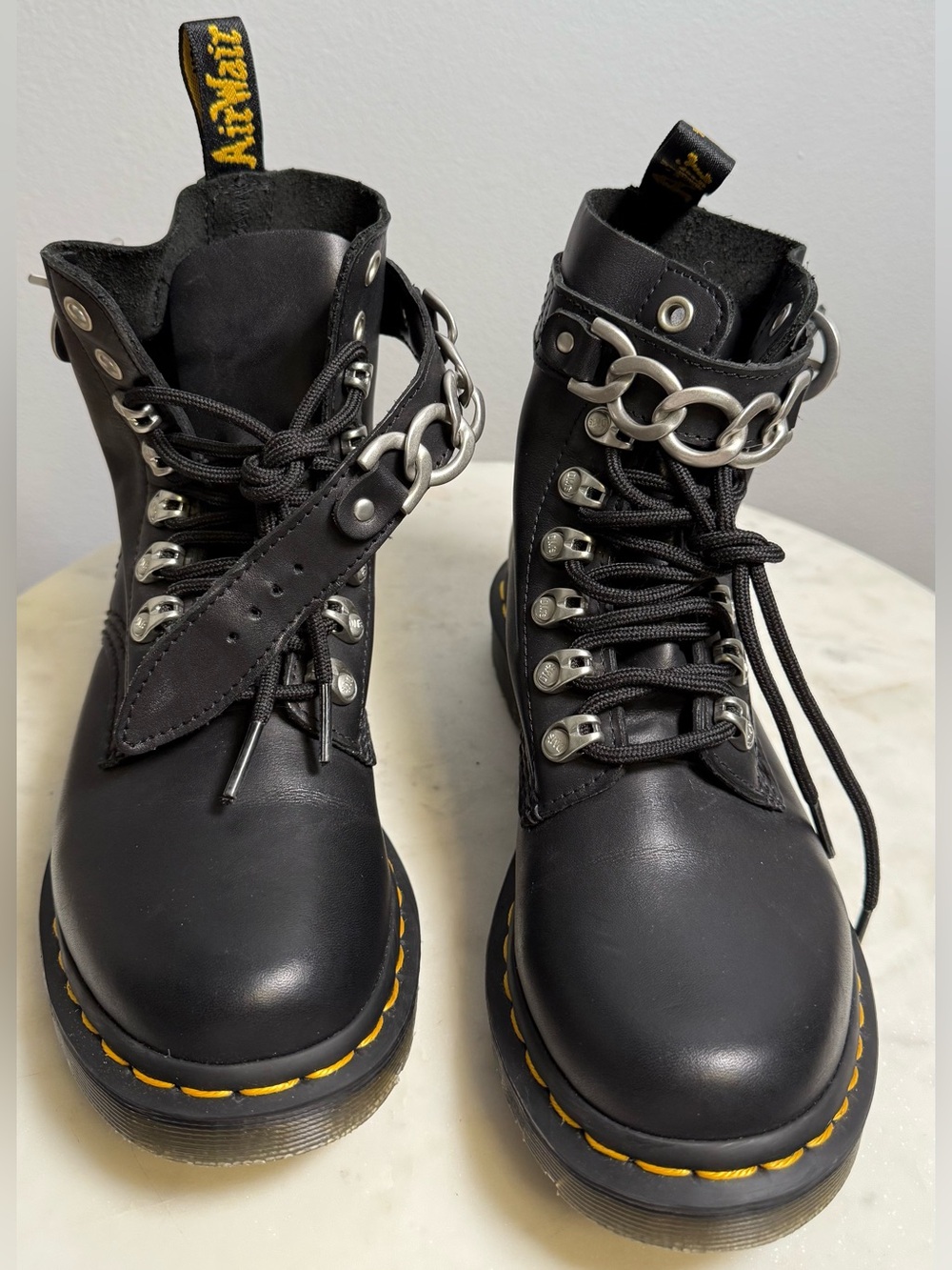 Dr. Martens 1460 Pascal Women's